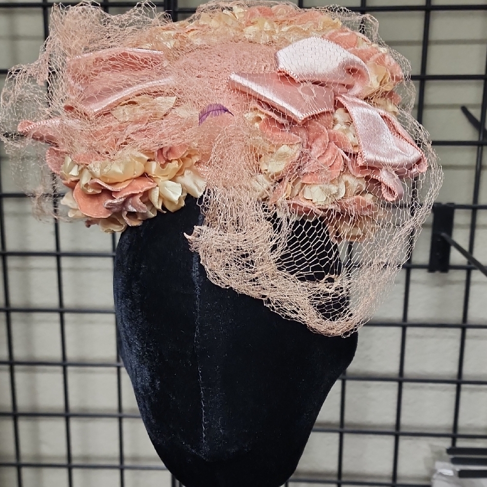 Elegant Peach Floral Vintage 1930s Hat